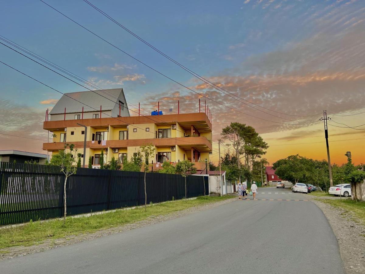 Hotell Anna Ureki Exteriér fotografie